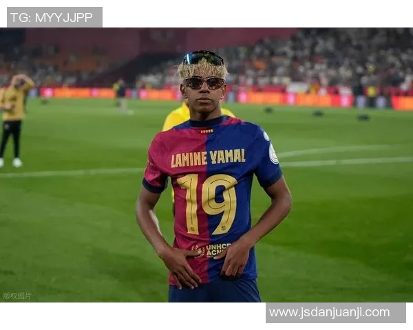 足球明星真实身高对比图揭示他们的运动魅力与风采