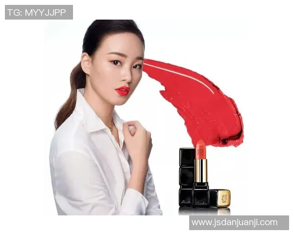 帅气足球明星身穿正装与时尚女生共舞展现魅力与风采